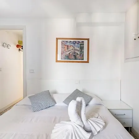 Ihomes Rialto-Corte Del Calice 2 Venice Exterior photo