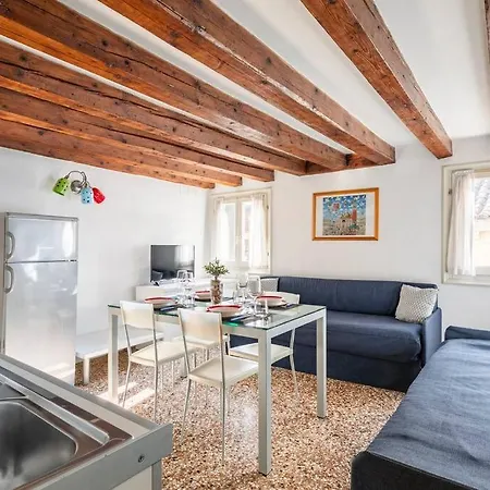 Ihomes Rialto-Corte Del Calice 2 Venice Exterior photo
