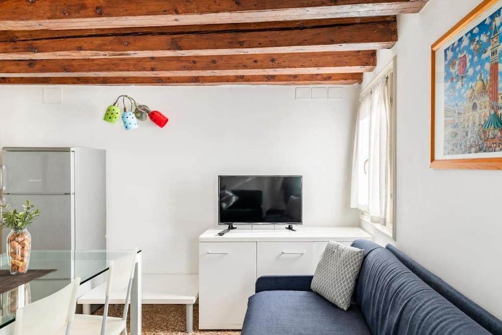 Ihomes Rialto-corte Del Calice 2 *